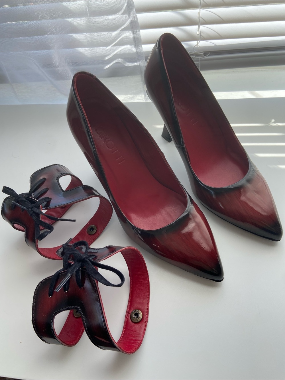 New Girotti Burgundy Black Pointed Toe Lace Up Pumps Oxford Heels EU 37 - Picture 11 of 13